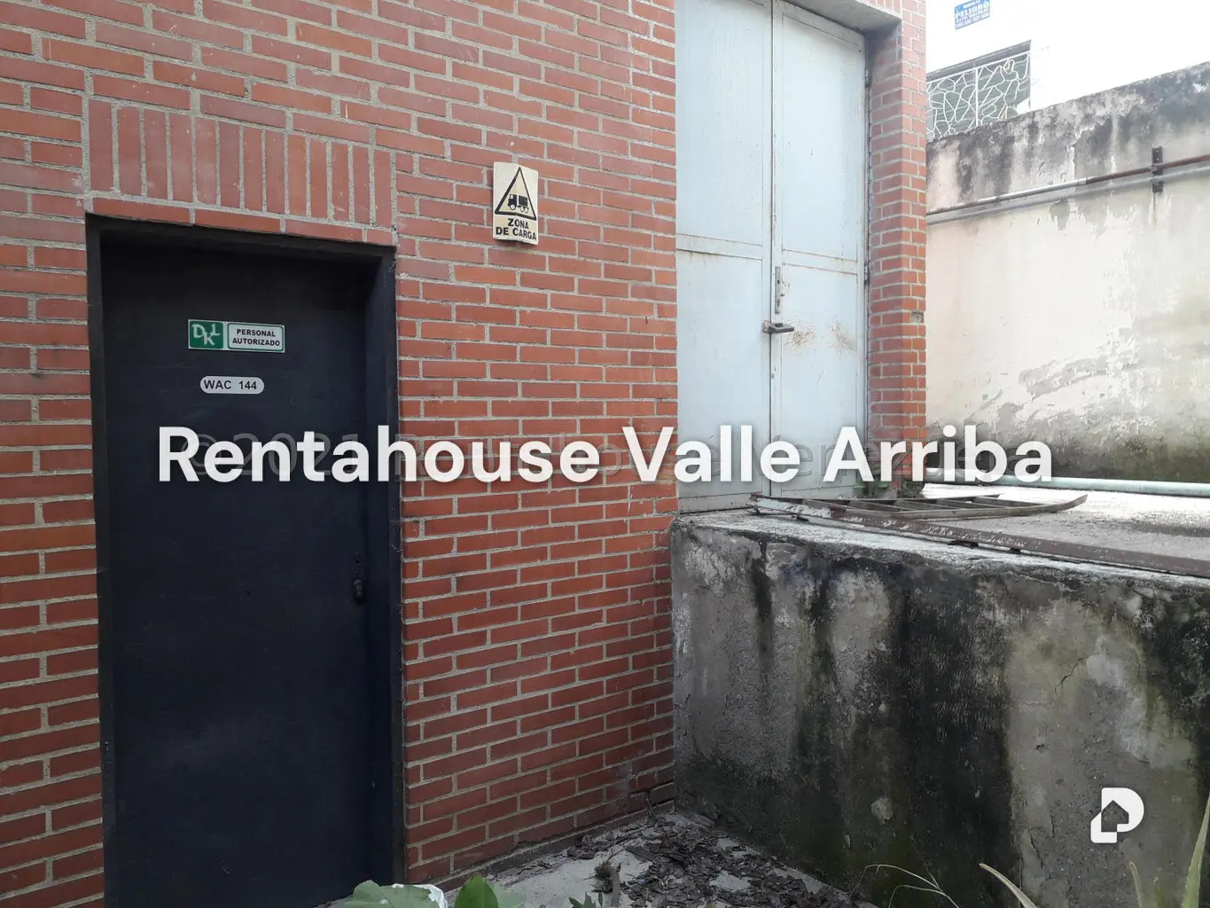 Local comercial en Los Chaguaramos, Caracas – 4