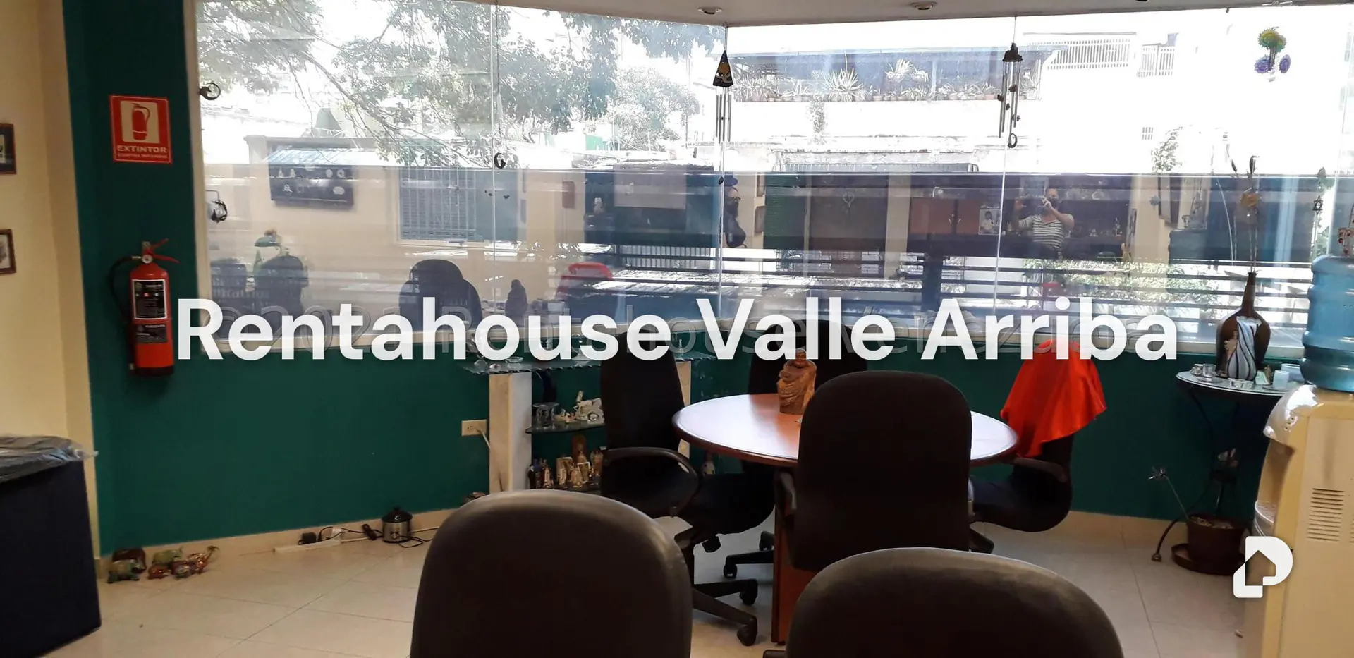 Local comercial en Los Chaguaramos, Caracas – 10