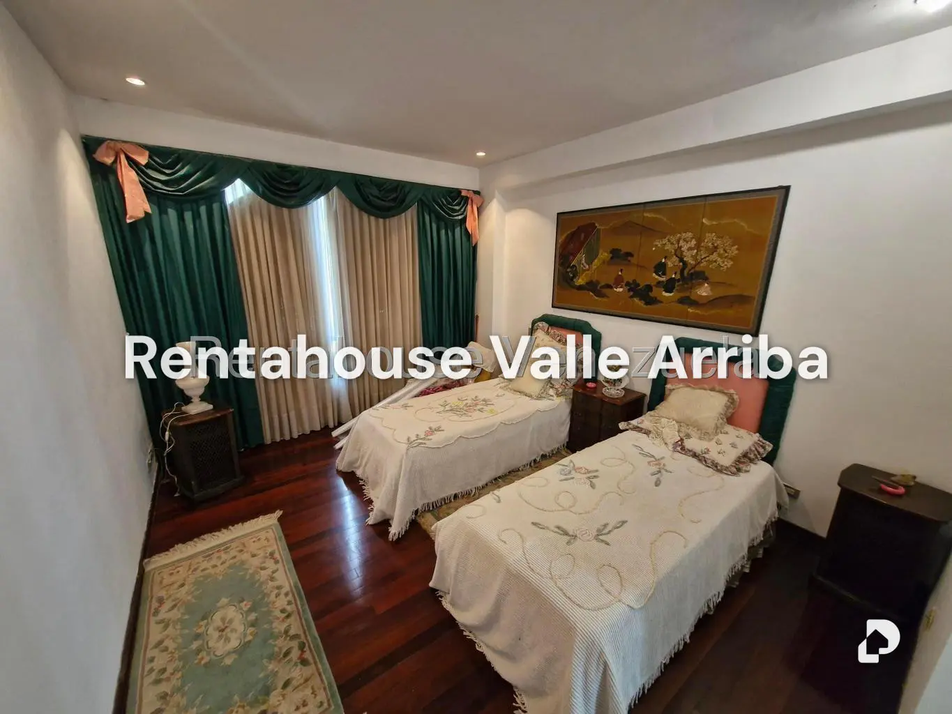 Apartamento en Los Palos Grandes, Caracas – 11