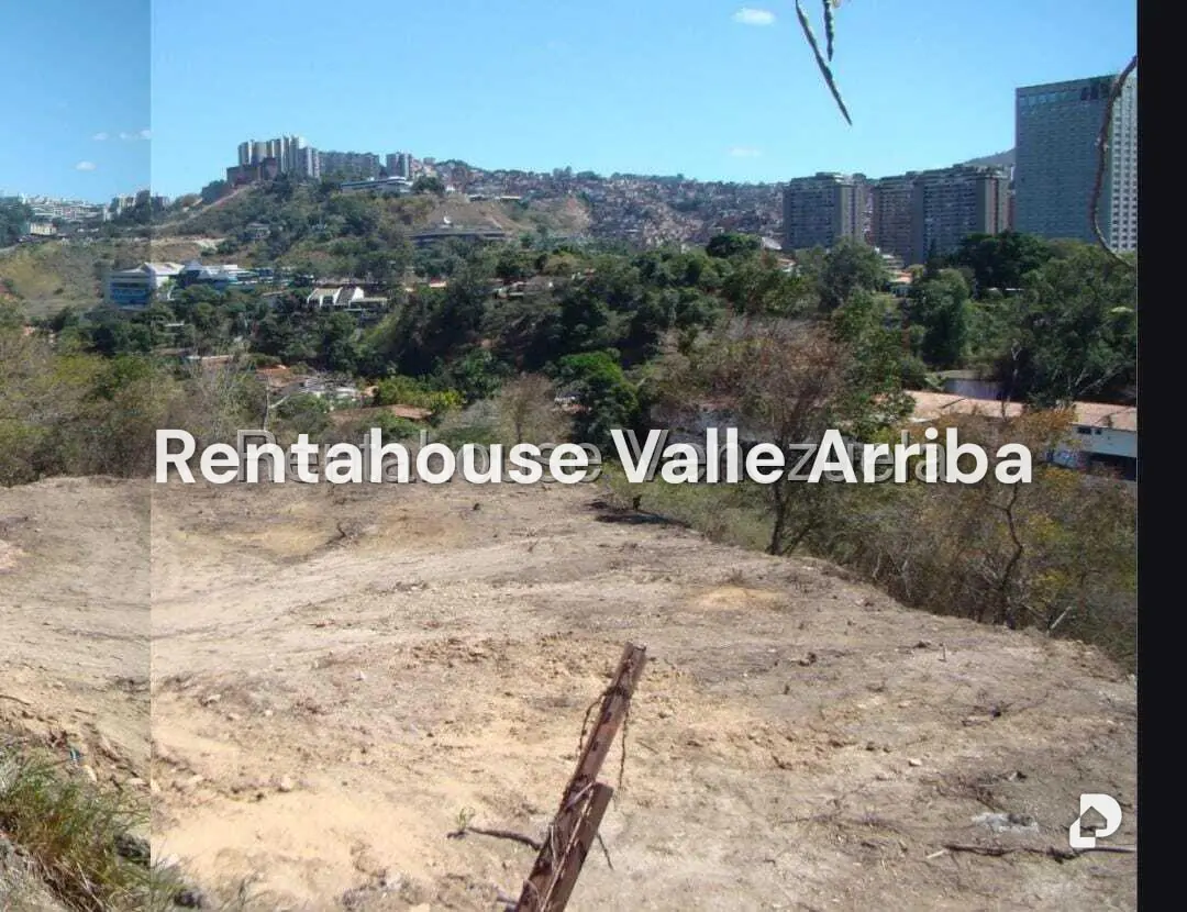 Land in Los Campitos, Caracas – 2
