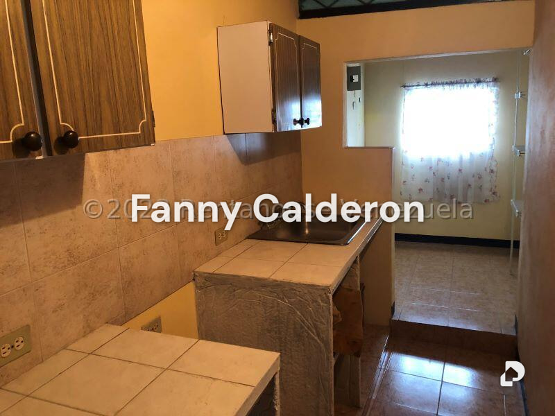 Casa en Las Polonias Nuevas, Altos Mirandinos – 29