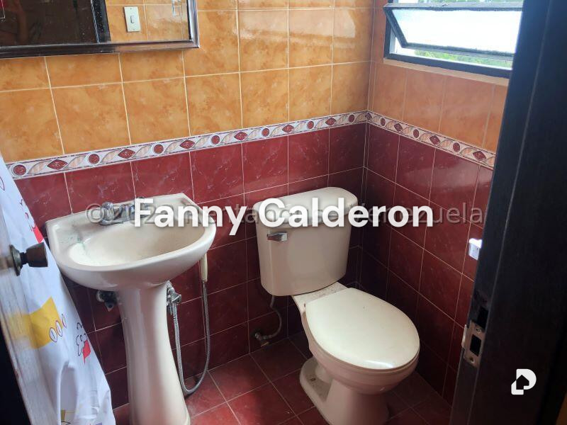 Casa en Las Polonias Nuevas, Altos Mirandinos – 22