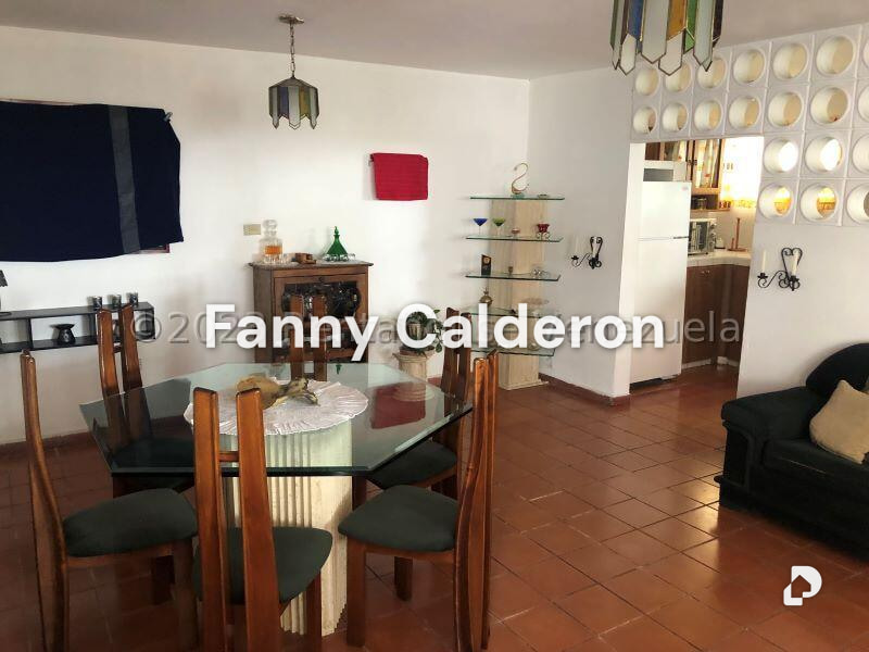 Casa en Las Polonias Nuevas, Altos Mirandinos – 24