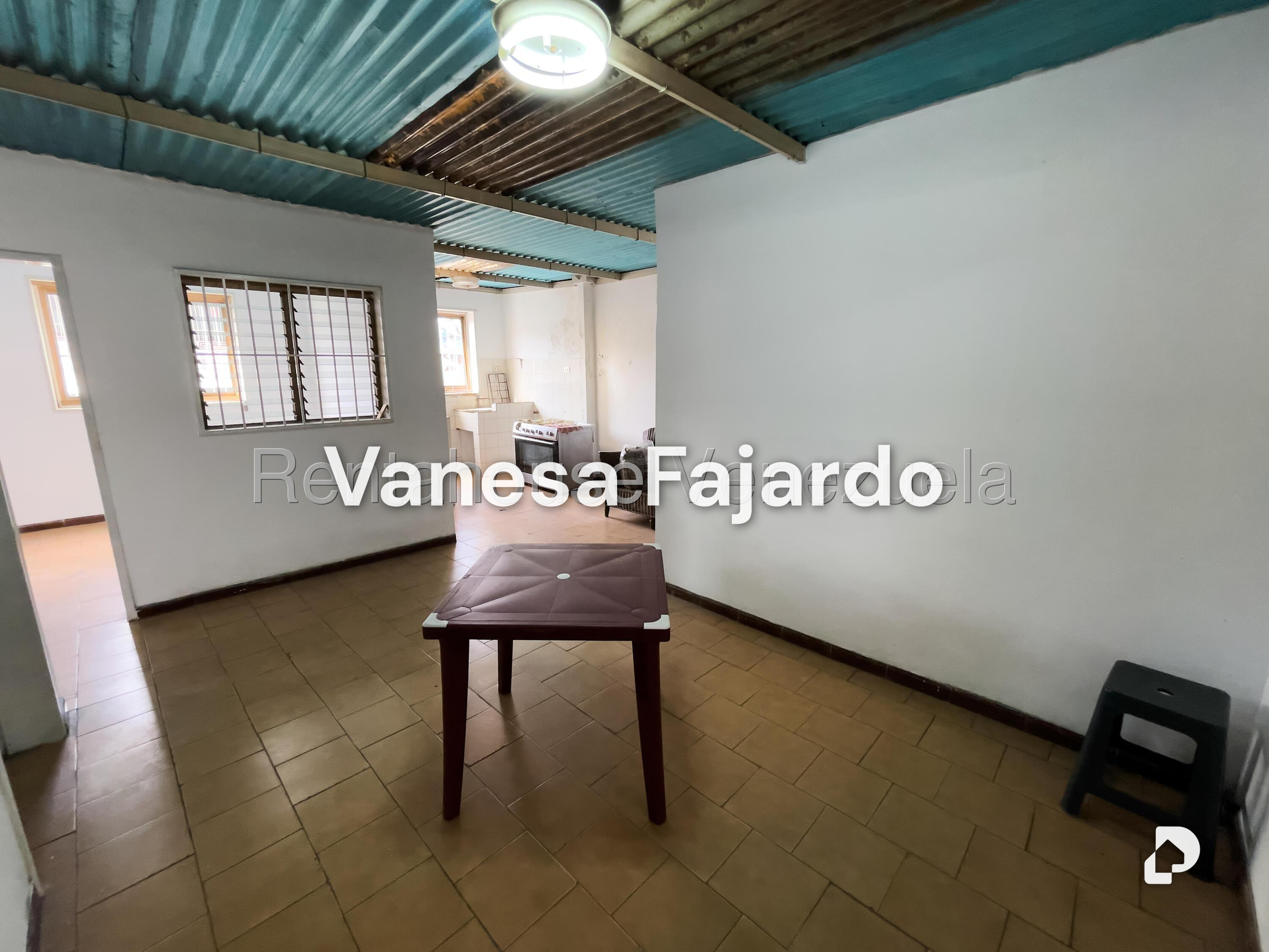 Galpón en Boleíta Sur, Caracas – 28
