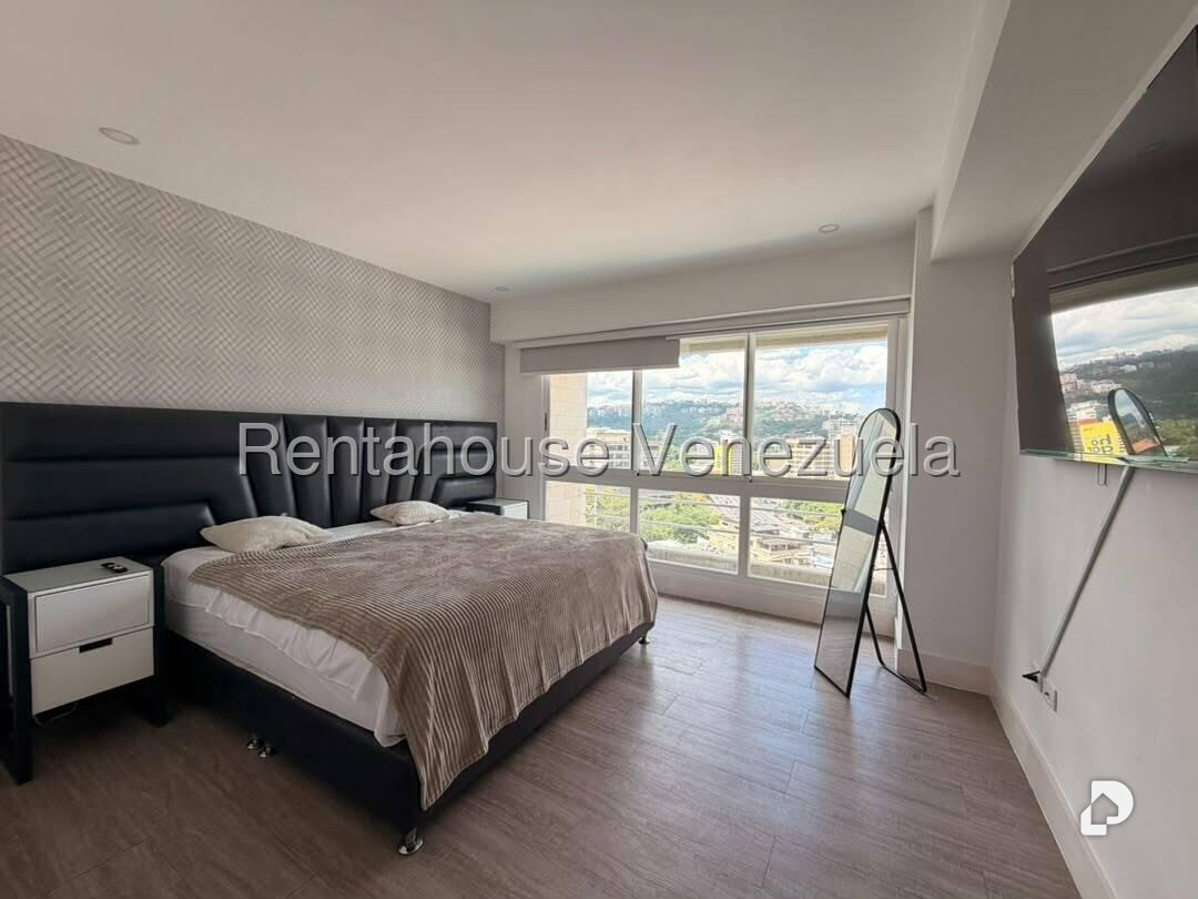 Apartamento en Lomas de Las Mercedes, Caracas – 17