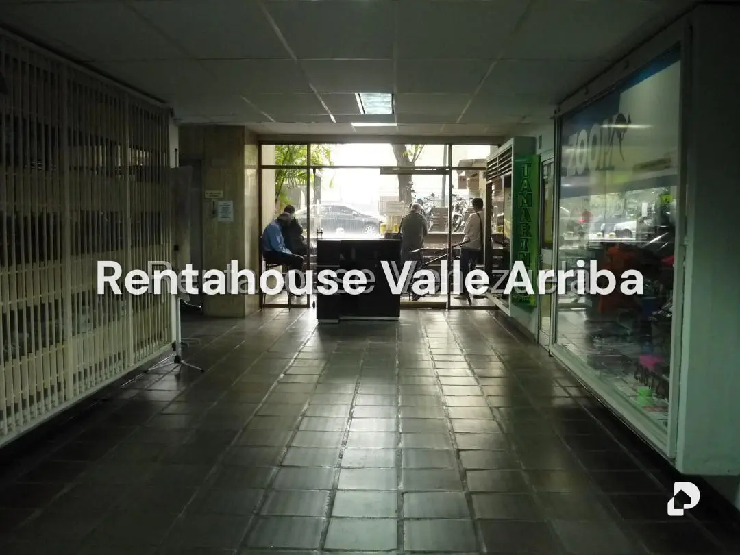 Local comercial en Los Dos Caminos, Caracas – 8
