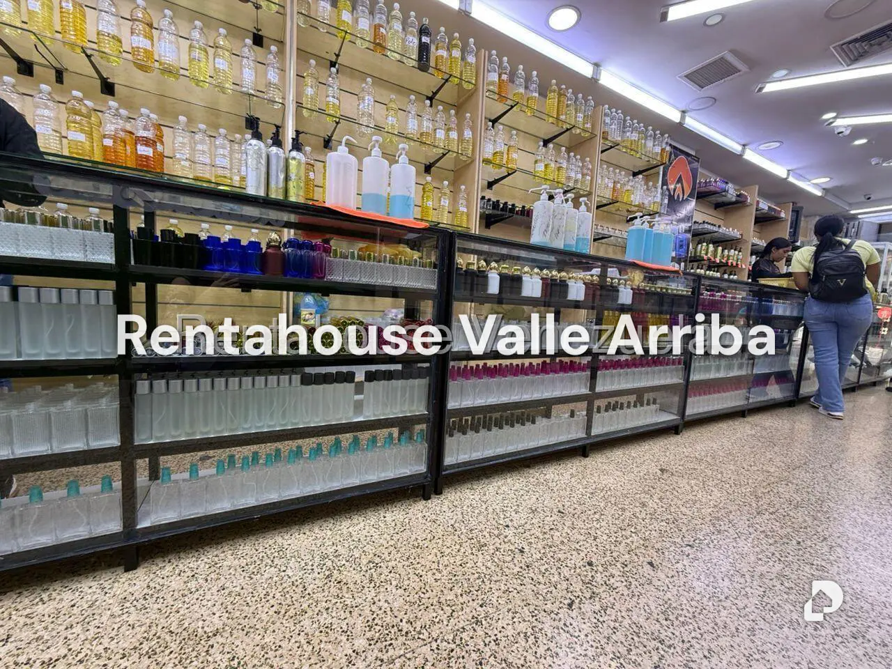 Local comercial en El Recreo, Caracas – 22