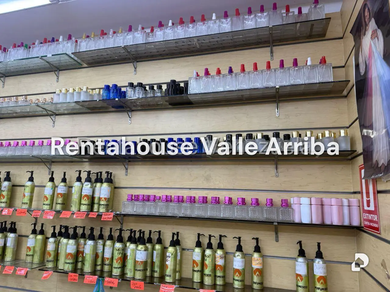 Local comercial en El Recreo, Caracas – 20