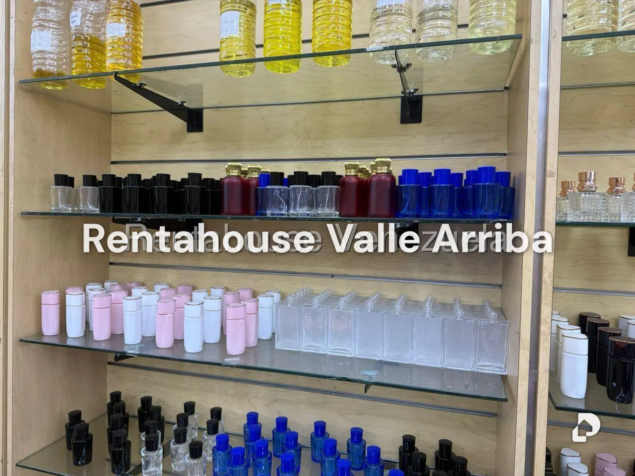 Local comercial en El Recreo, Caracas – 12