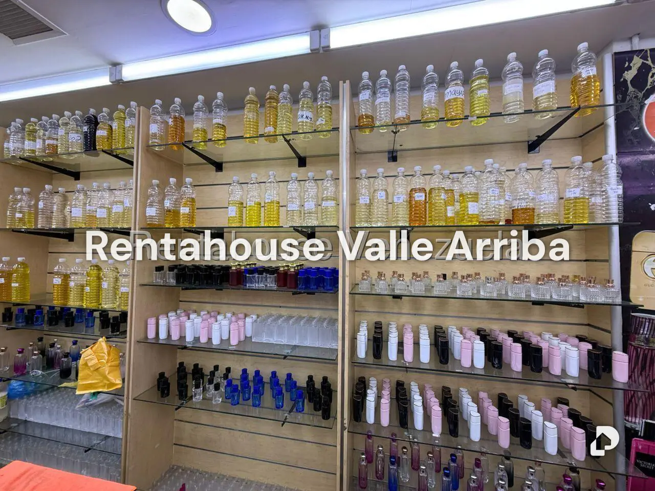 Local comercial en El Recreo, Caracas – 15