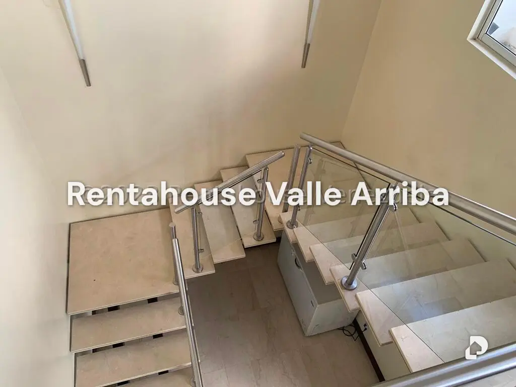 Apartamento en La Florida, Caracas – 12