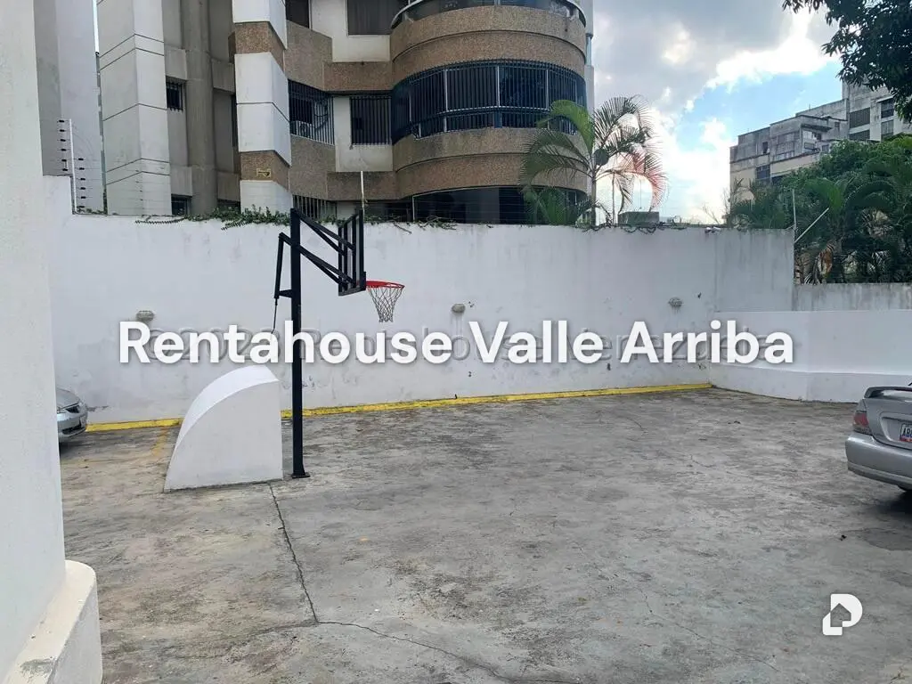 Apartamento en La Florida, Caracas – 26