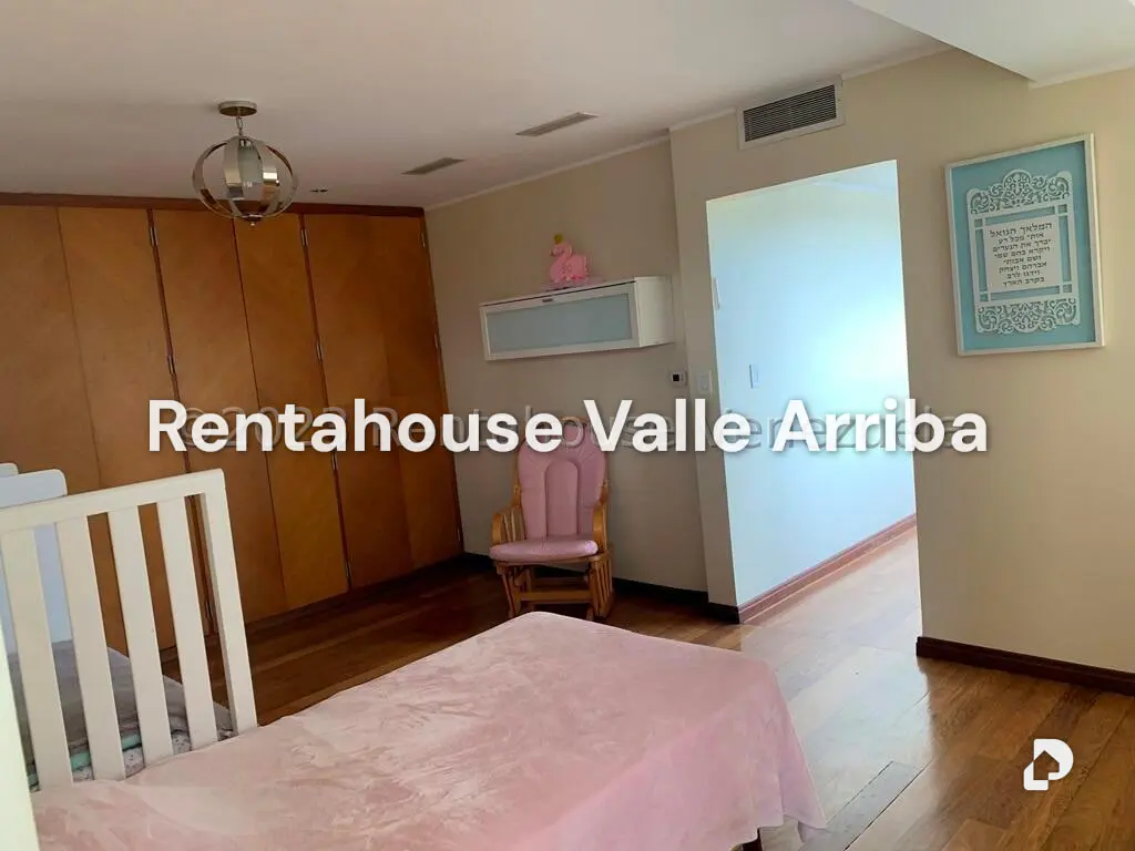 Apartamento en La Florida, Caracas – 21