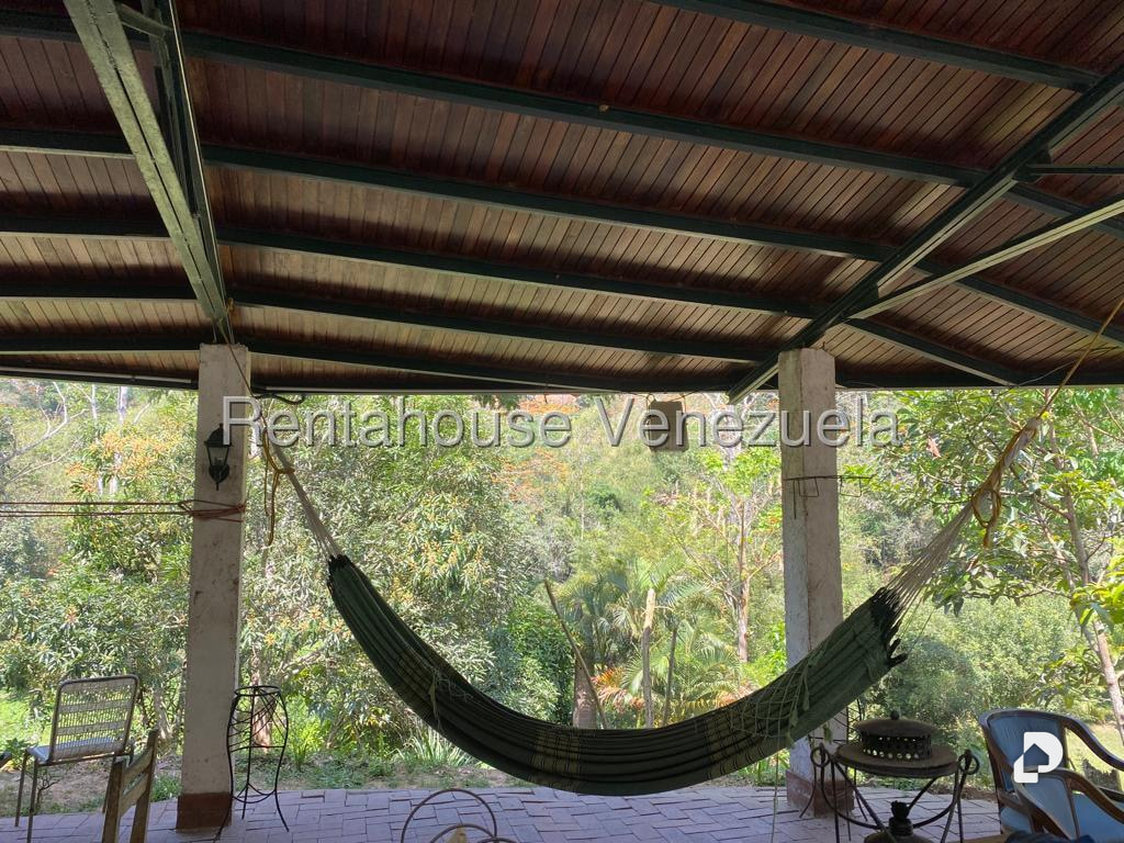 Terreno en El Hatillo, Caracas – 18