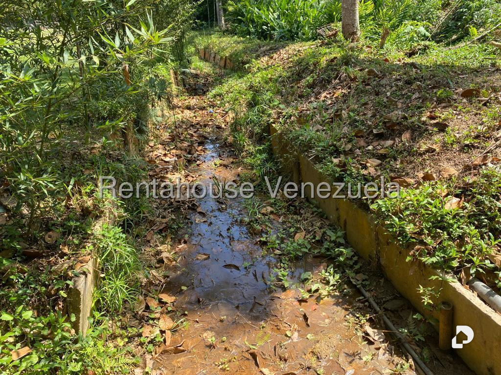 Terreno en El Hatillo, Caracas – 26