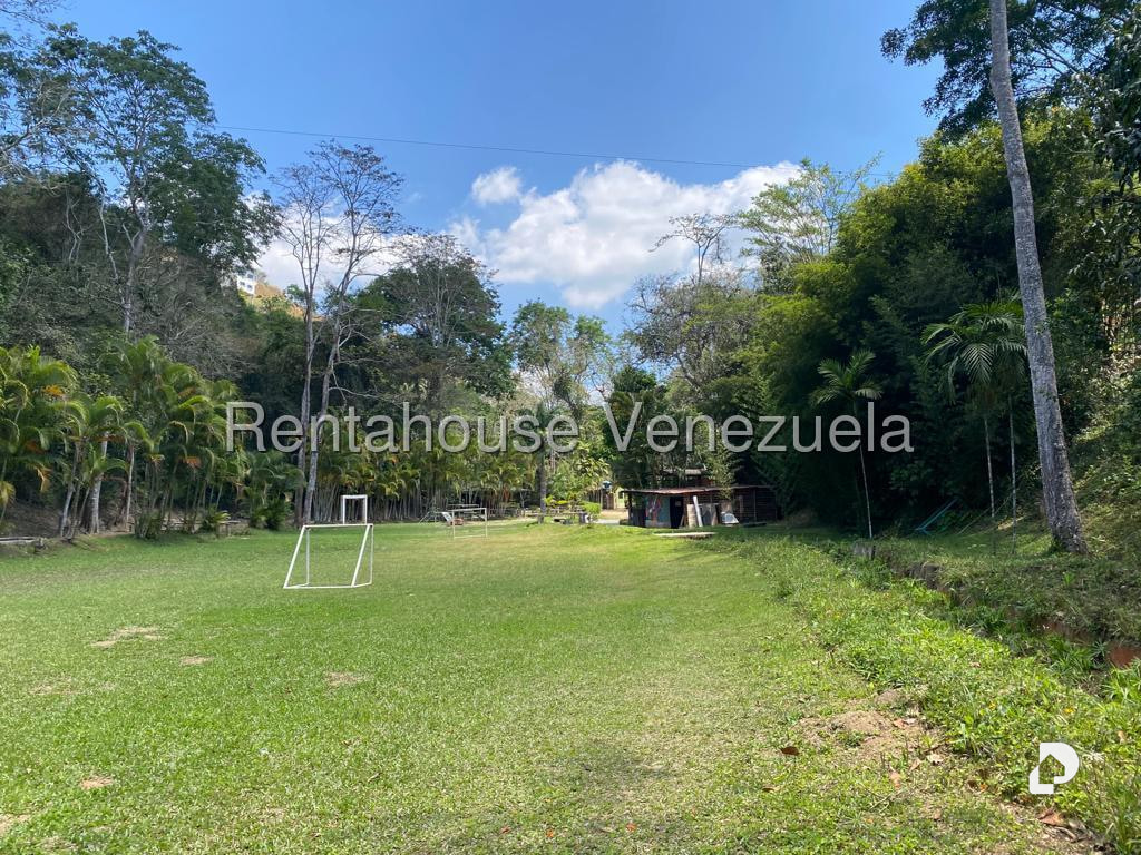 Terreno en El Hatillo, Caracas – 28