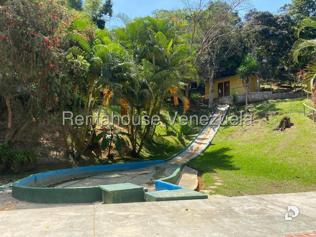 Terreno en El Hatillo, Caracas – 10