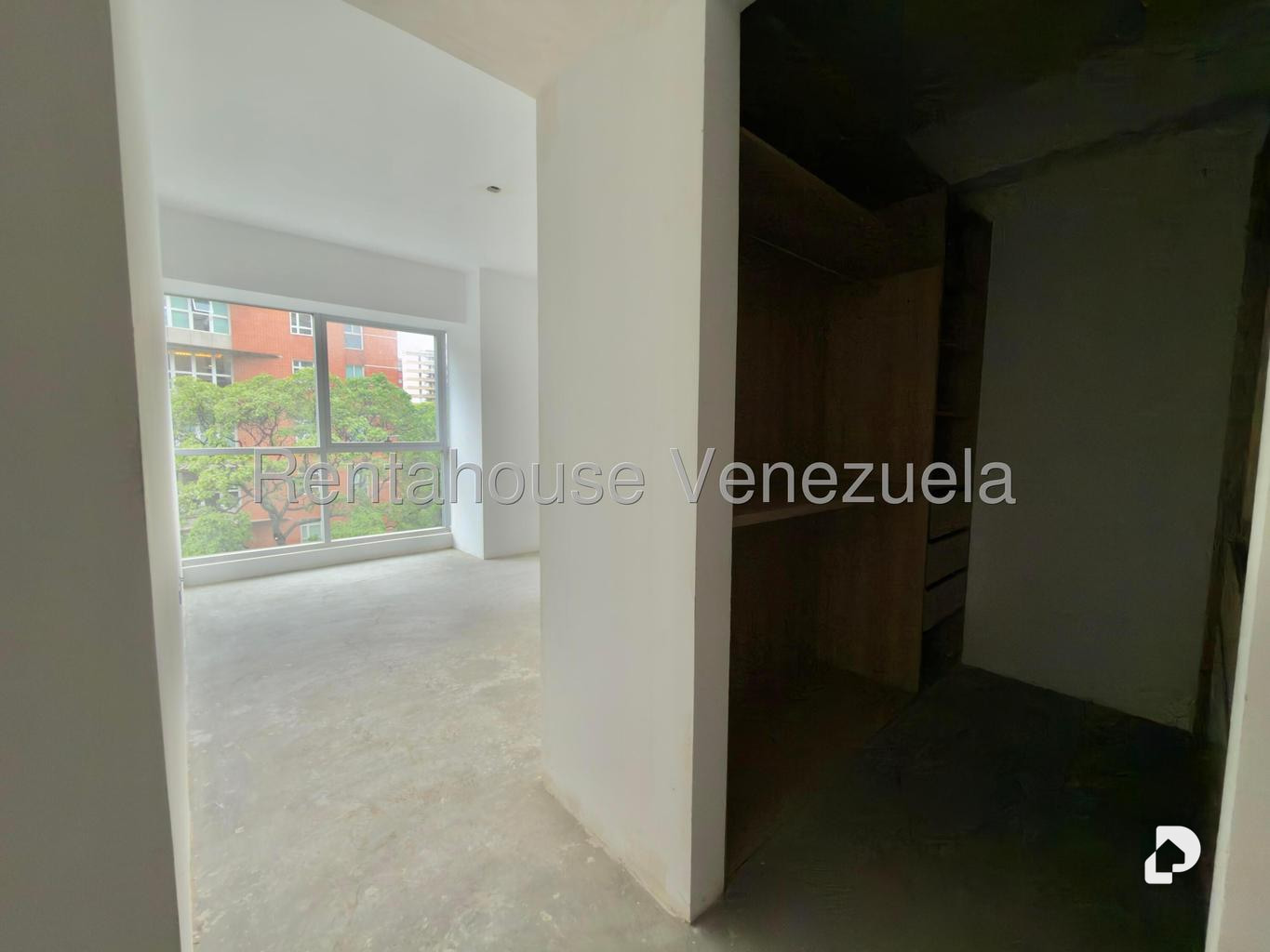 Apartamento en El Rosal, Caracas – 12