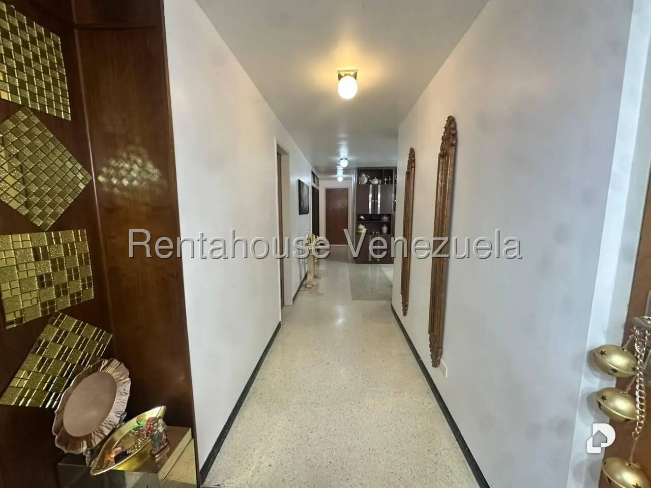 Apartamento en San Bernardino, Caracas – 14