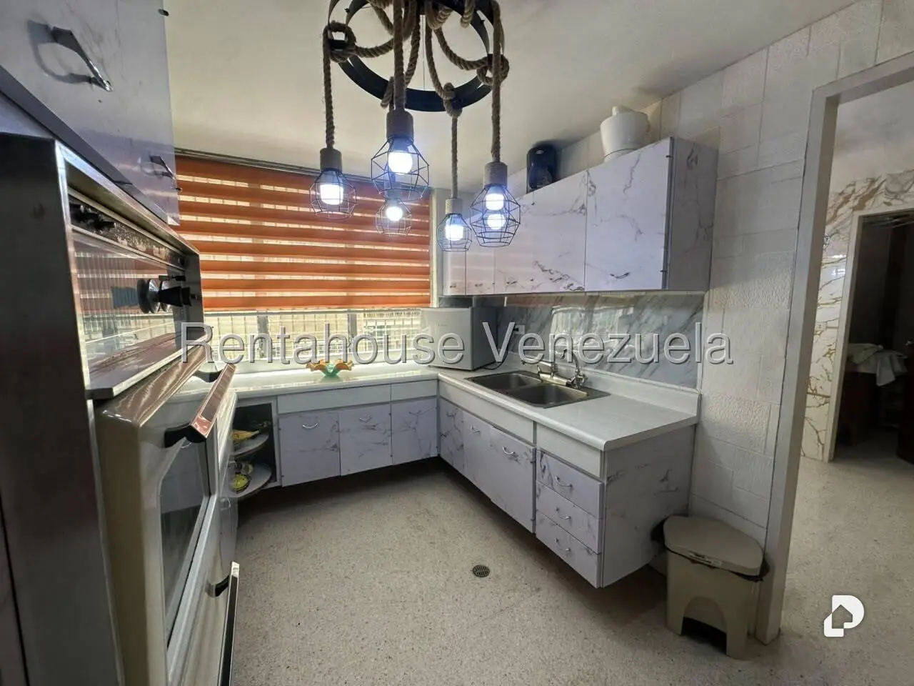 Apartamento en San Bernardino, Caracas – 9