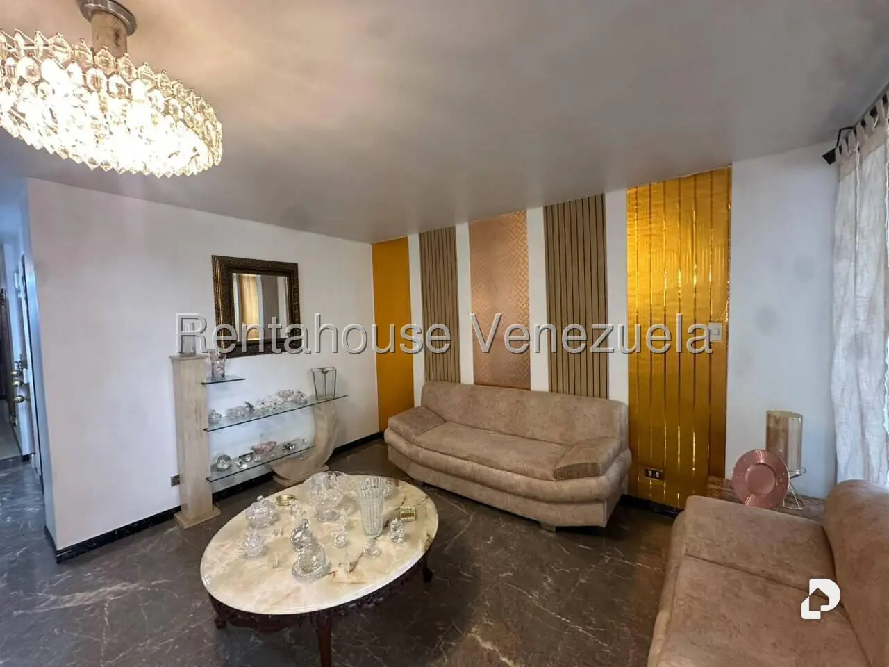 Apartamento en San Bernardino, Caracas – 4