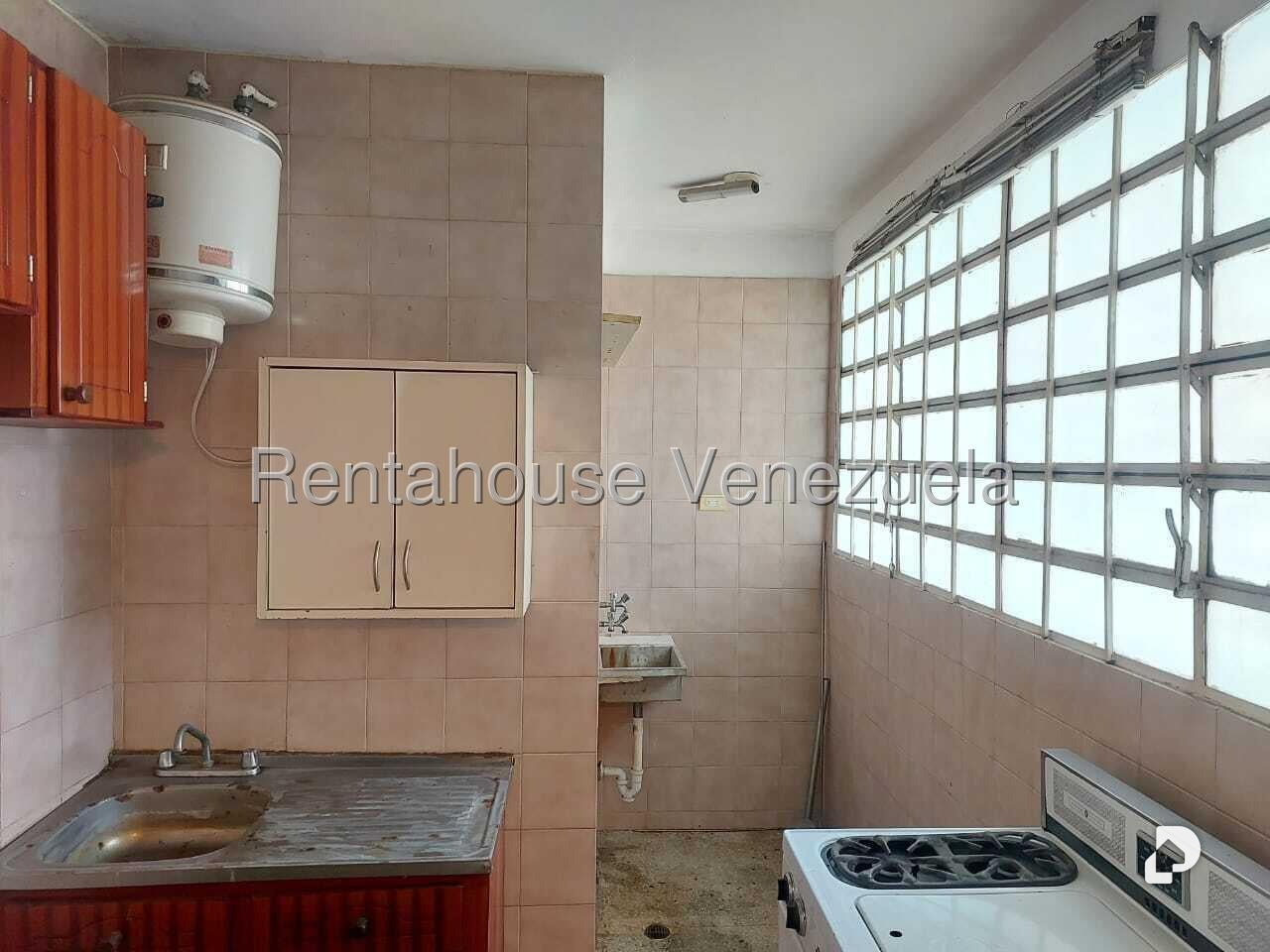 Apartamento en El Bosque, Caracas – 13