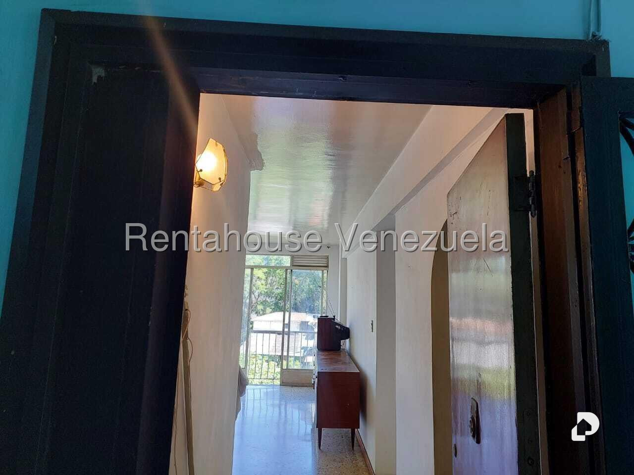 Apartamento en El Bosque, Caracas – 3