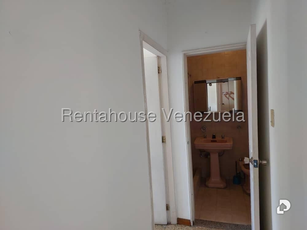 Apartamento en El Bosque, Caracas – 8