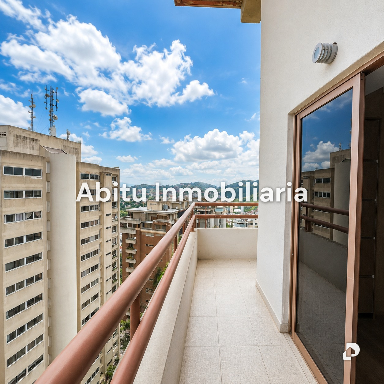 Apartamento en Lomas de Prados del Este, Caracas – 22