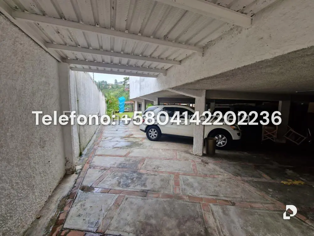 Casa en Lomas de La Lagunita, Caracas – 45