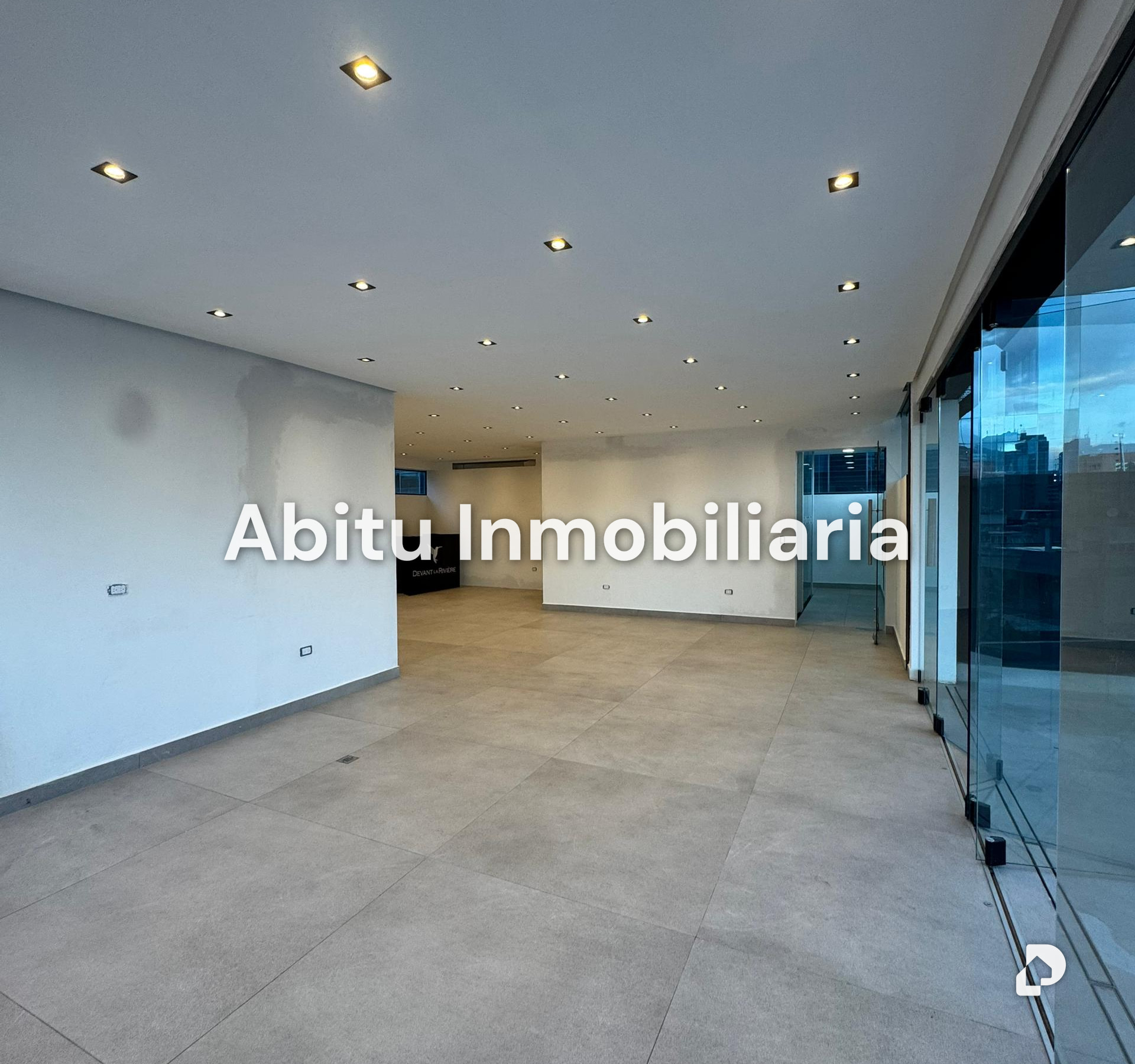 Local comercial en Las Mercedes, Caracas – 9
