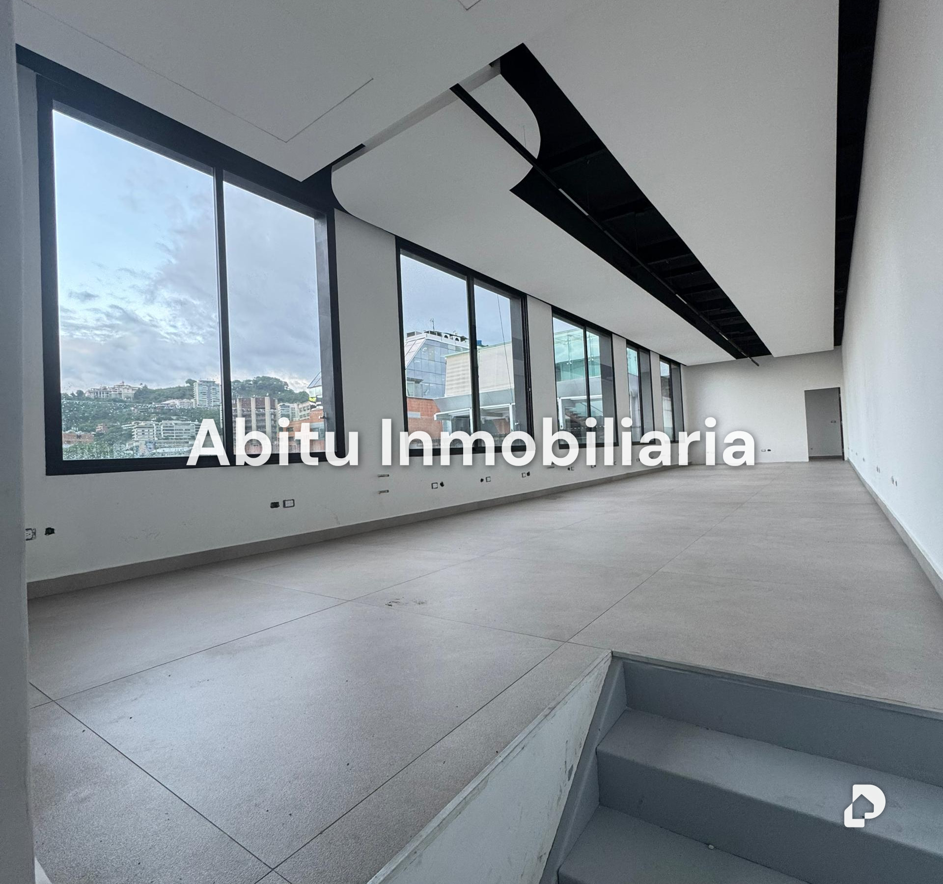 Local comercial en Las Mercedes, Caracas – 3