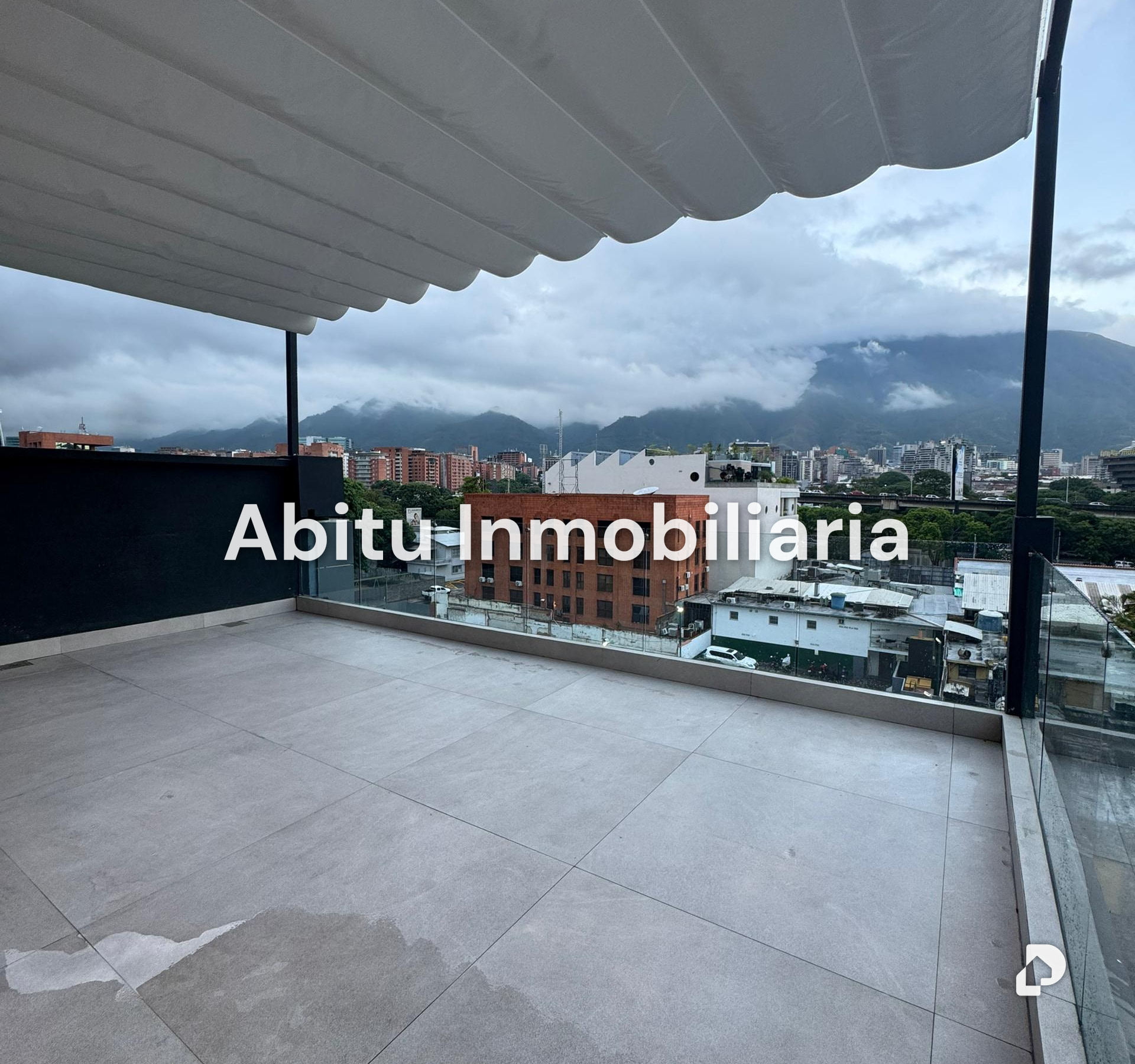 Local comercial en Las Mercedes, Caracas – 6