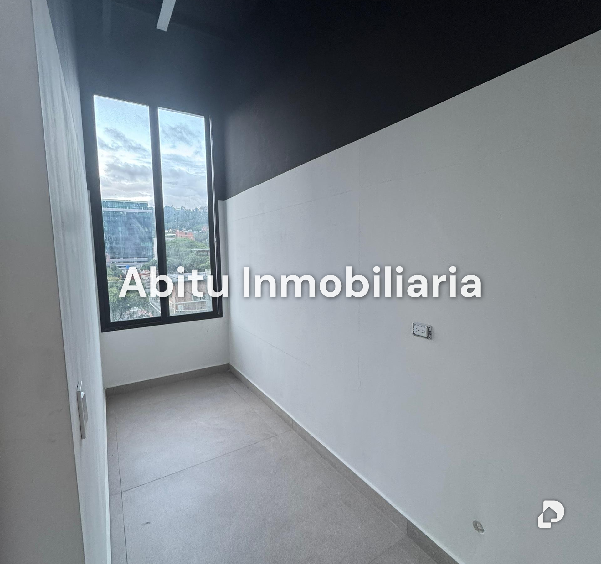 Local comercial en Las Mercedes, Caracas – 5