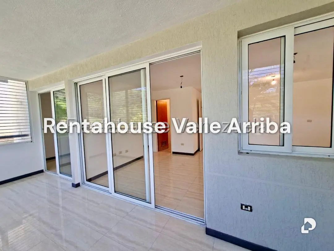 Apartamento en Bosques de La Lagunita, Caracas – 8
