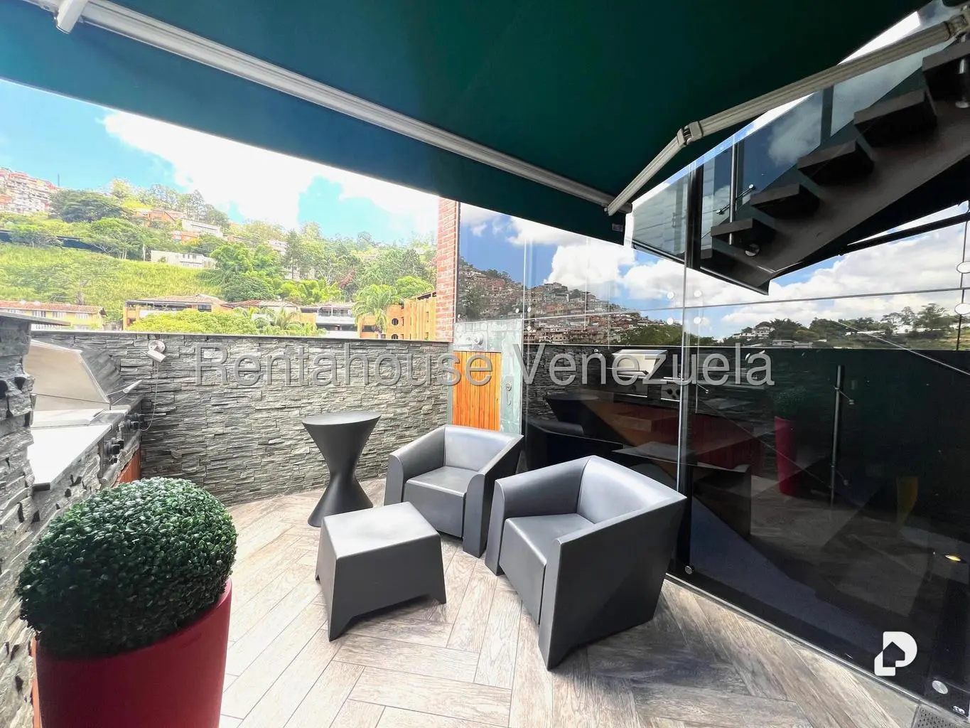 Apartamento en La Lagunita Country Club, Caracas – 2
