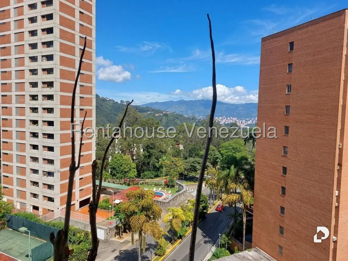 Apartamento en Los Naranjos (del Cafetal), Caracas – 12