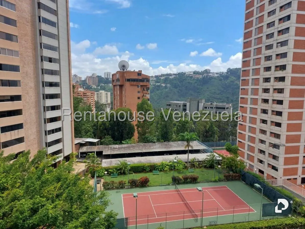 Apartamento en Los Naranjos (del Cafetal), Caracas – 11