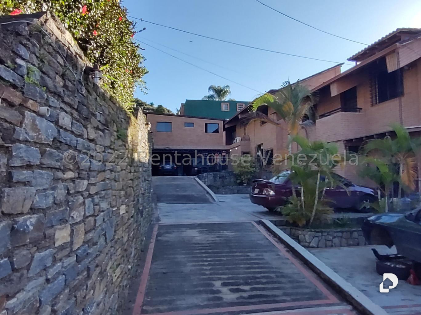 Casa en Oripoto, Caracas – 20