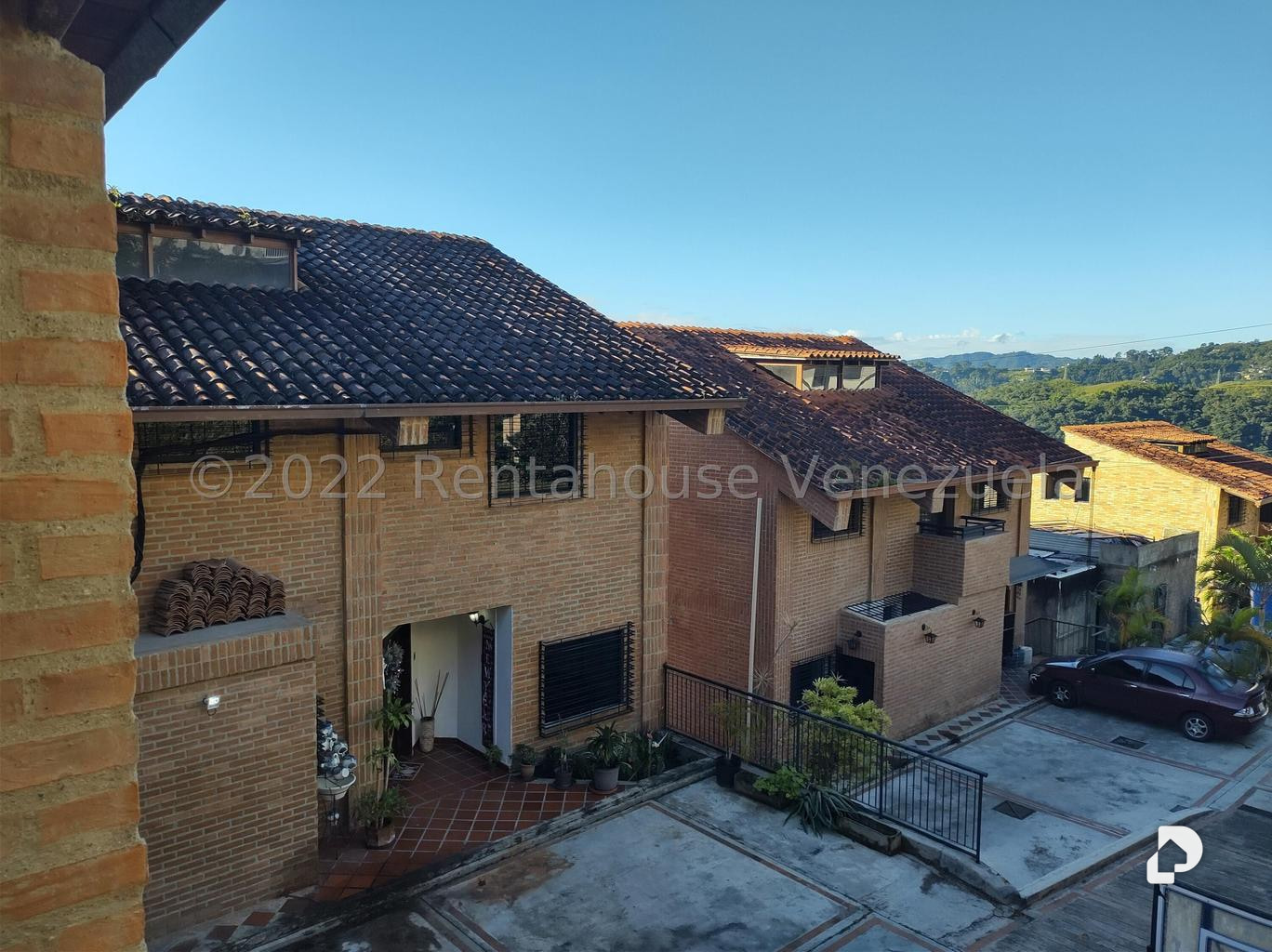 Casa en Oripoto, Caracas – 17