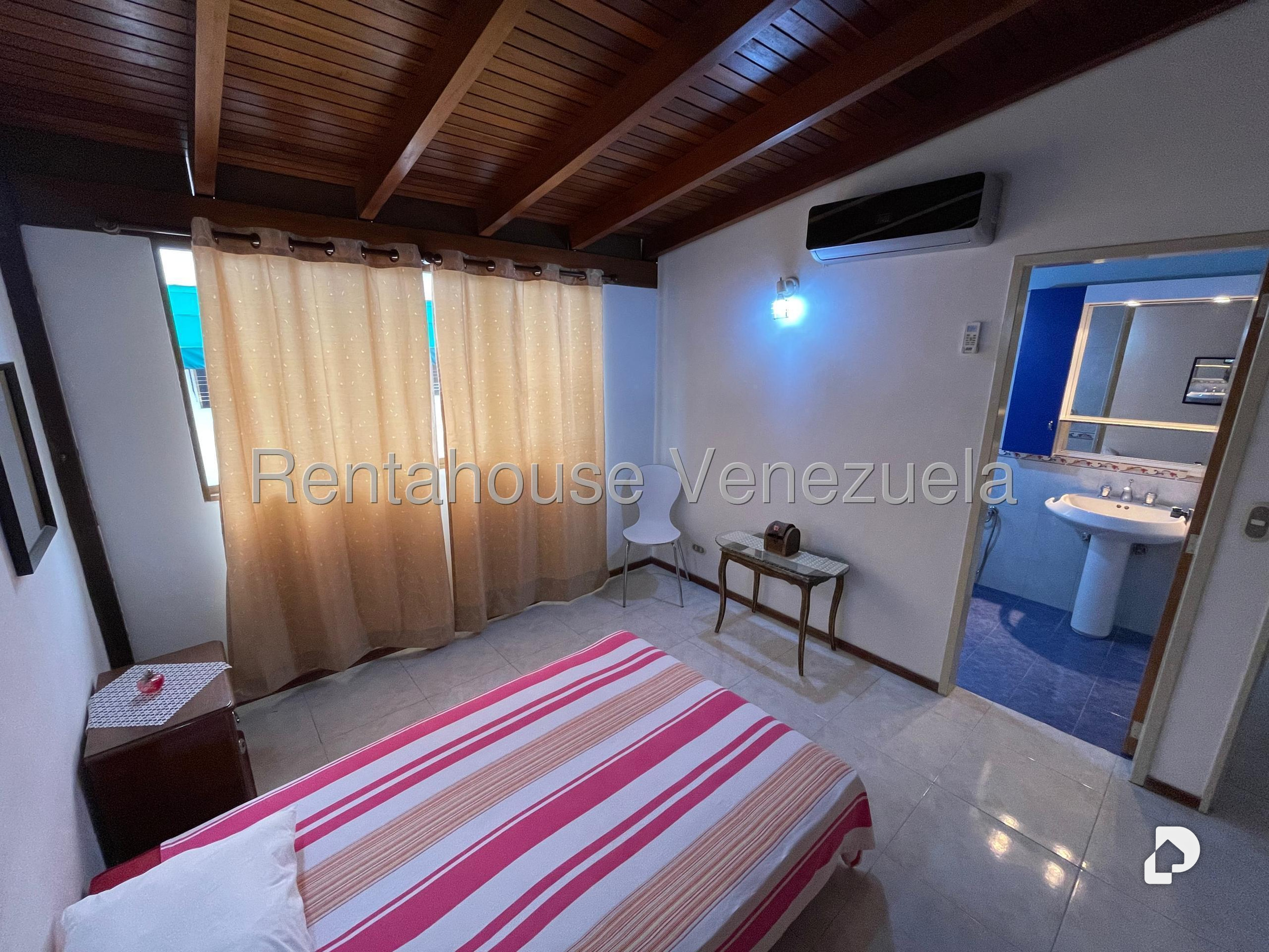 Anexo en La California Sur, Caracas – 19