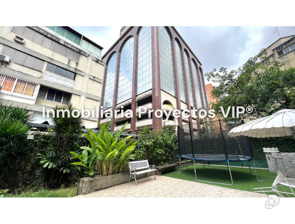 Edificio en Las Mercedes, Caracas – 12