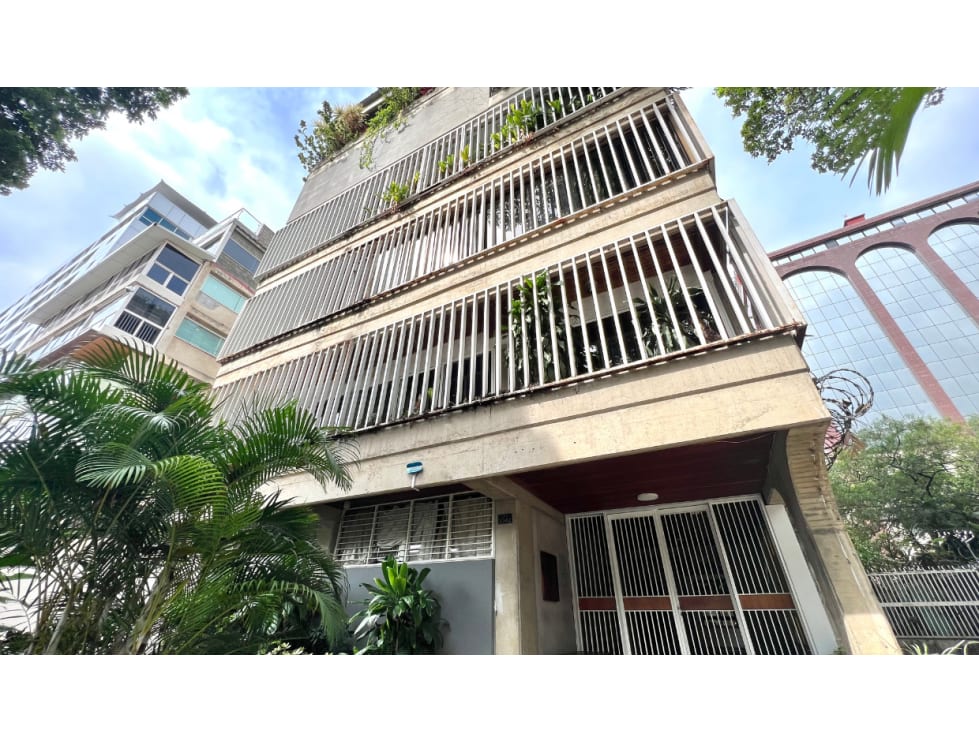 Edificio en Las Mercedes, Caracas - 1