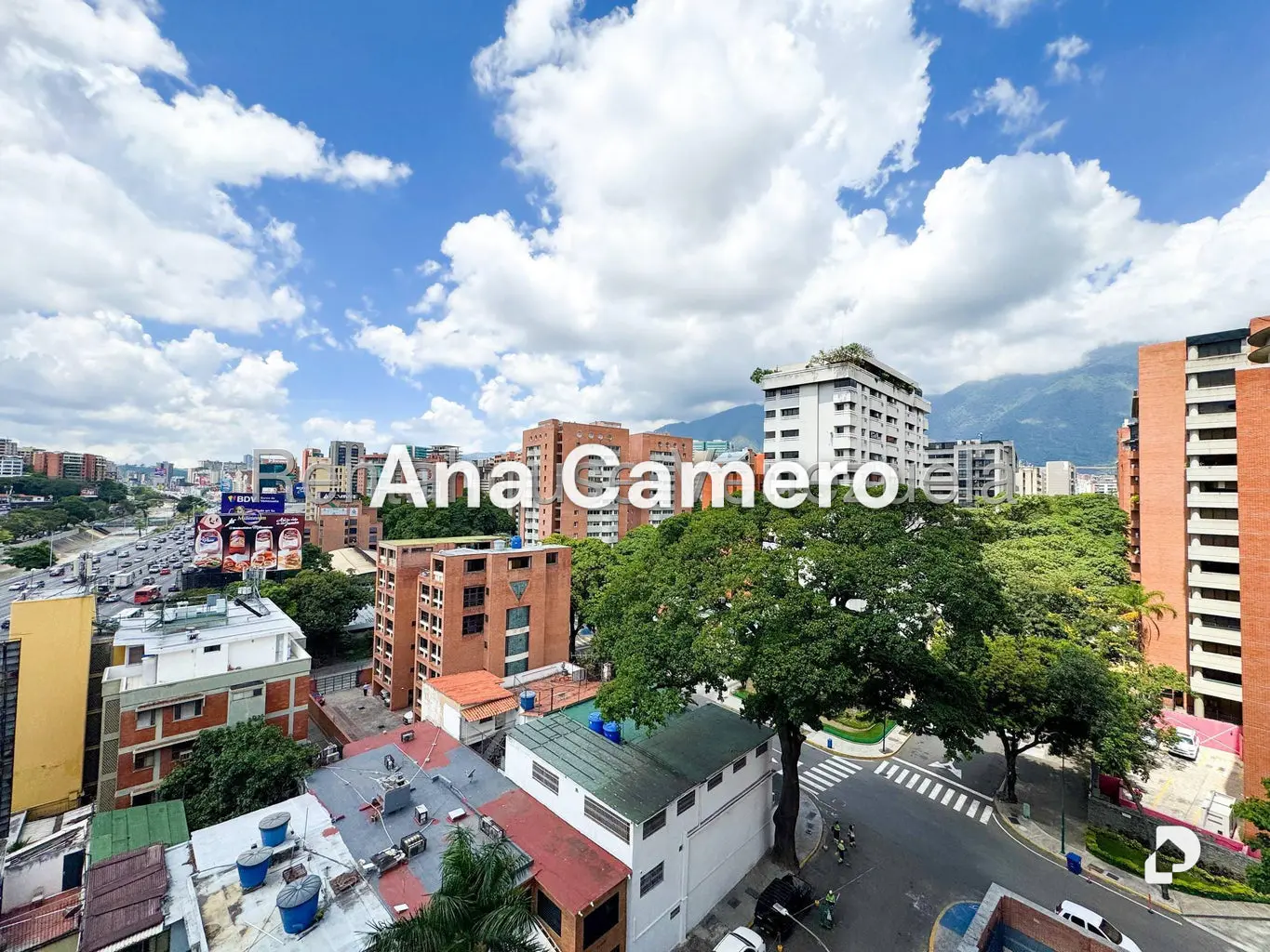 Apartamento en El Rosal, Caracas – 10