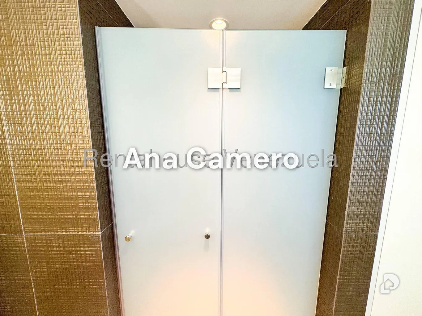 Apartamento en El Rosal, Caracas – 29