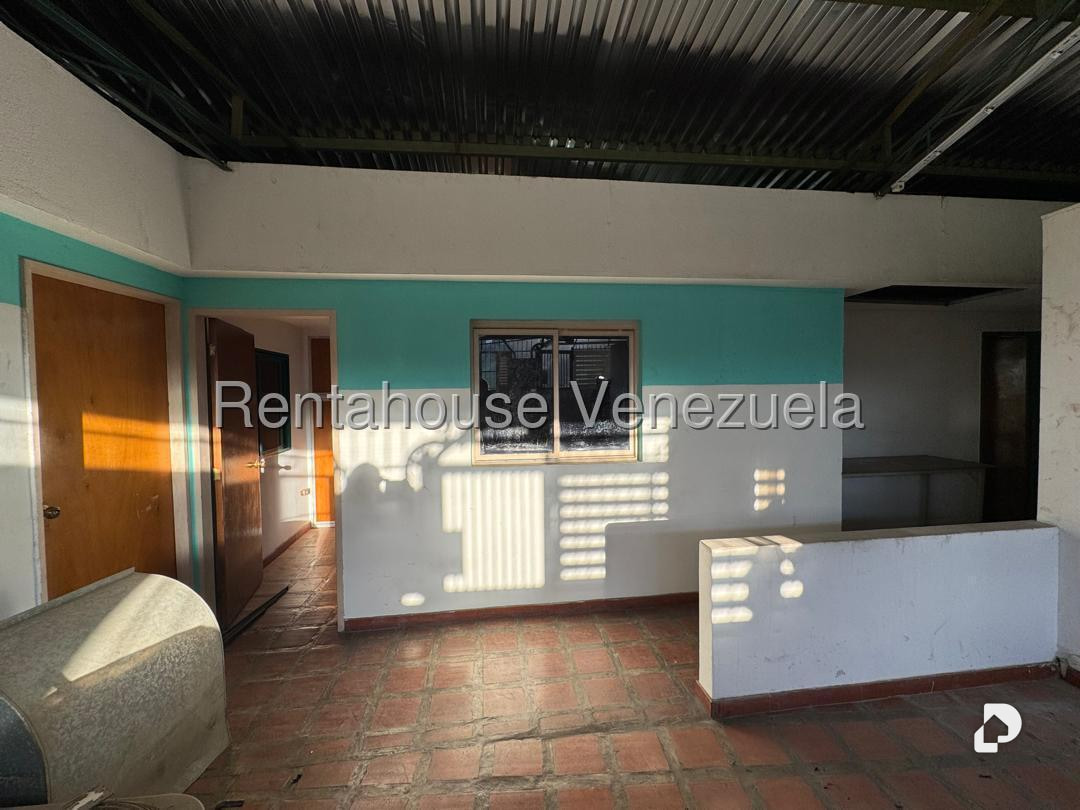 Local comercial en El Hatillo, Caracas – 18