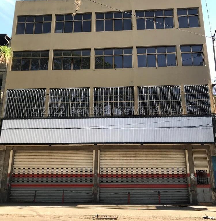Edificio en Los Teques - 1