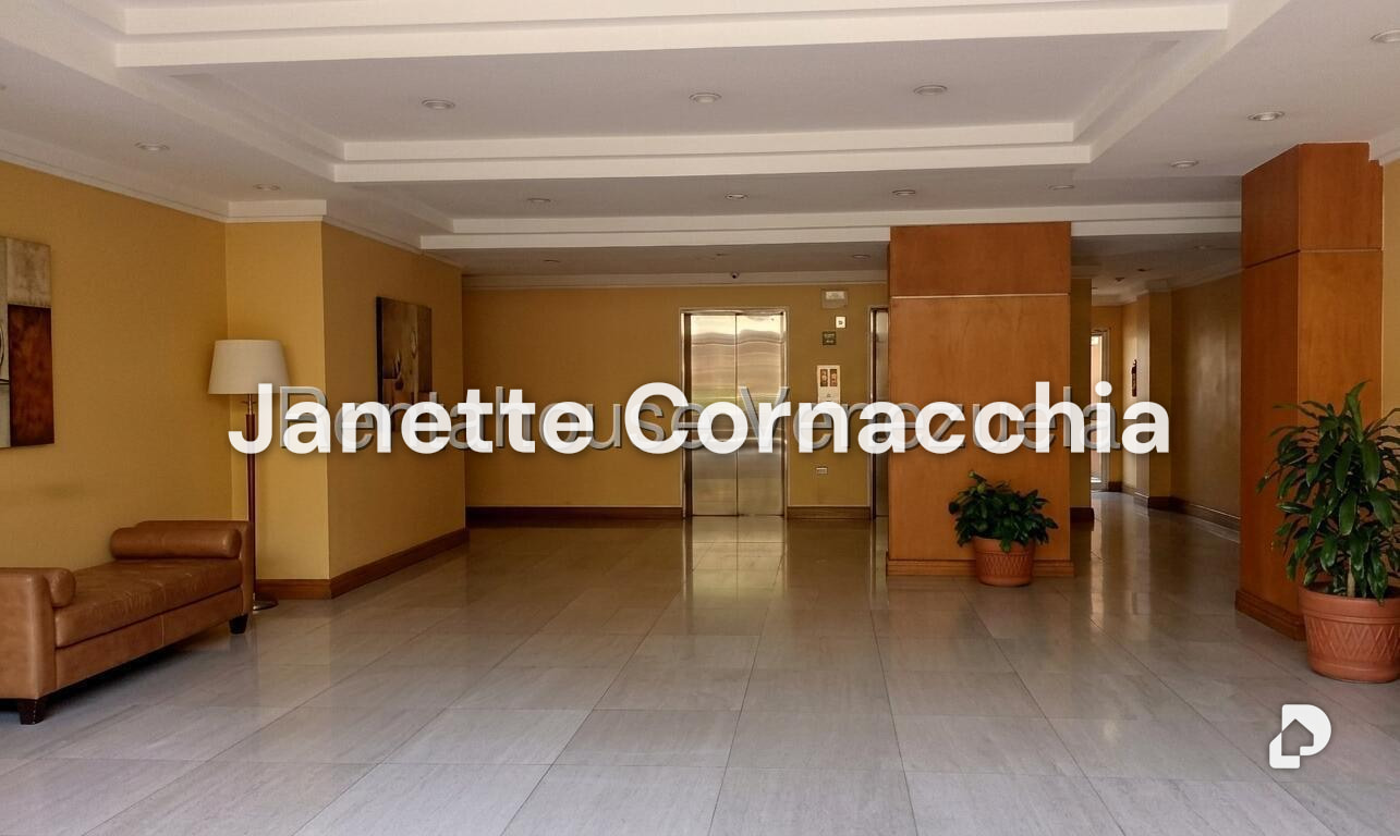 Apartamento en Bello Monte, Caracas – 2