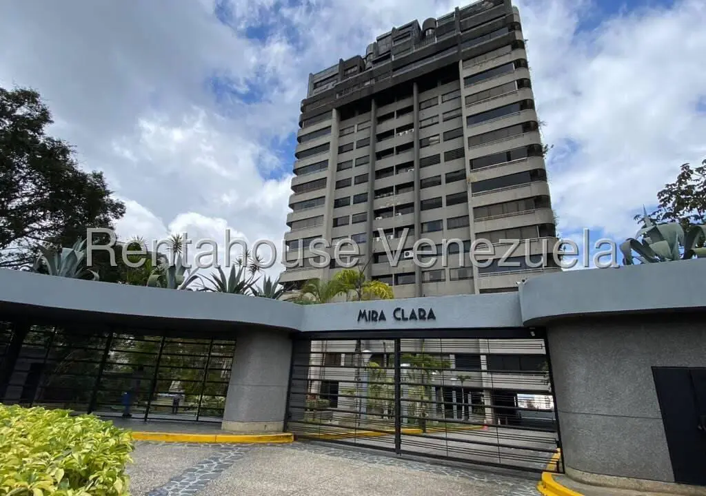 Apartment in El Hatillo, Caracas - 1