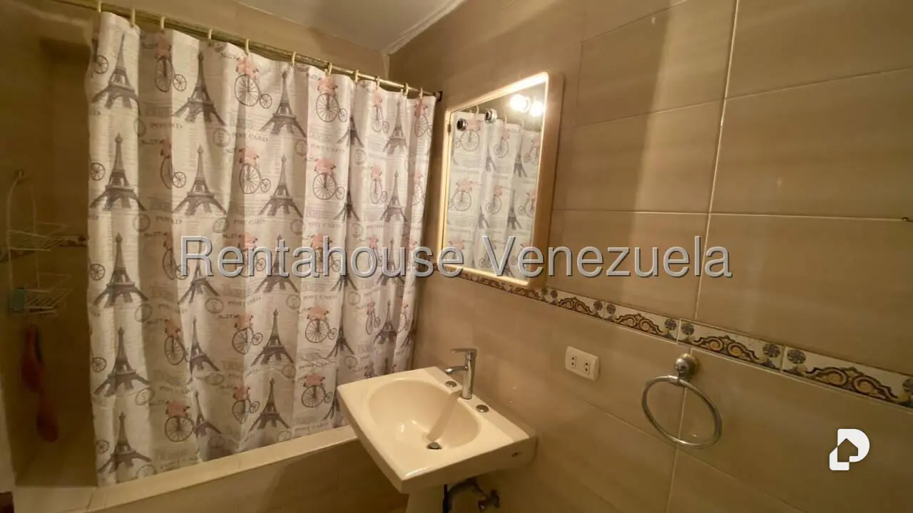 Apartamento en El Hatillo, Caracas – 25
